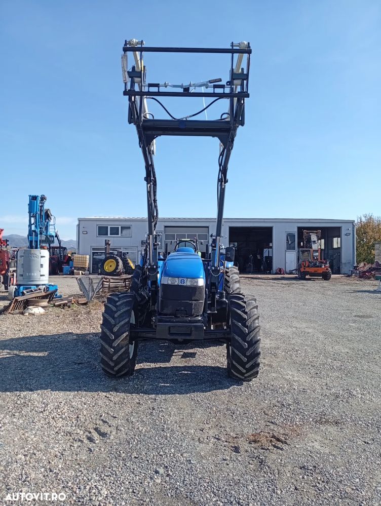 New Holland TD 95D - 3