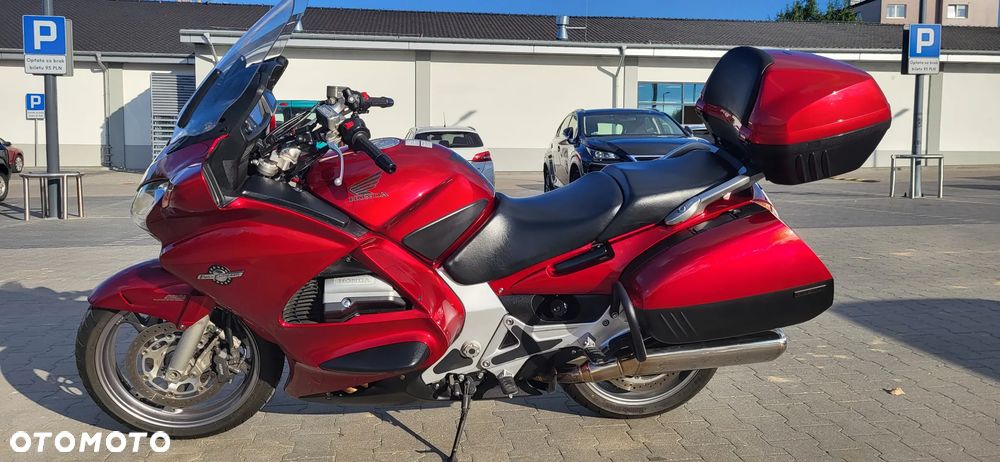 Honda ST - 24