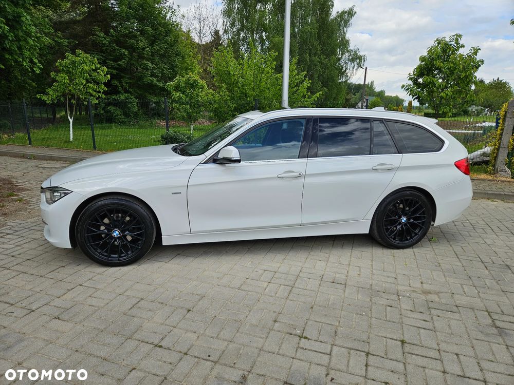 BMW Seria 3 318d Luxury Line - 19
