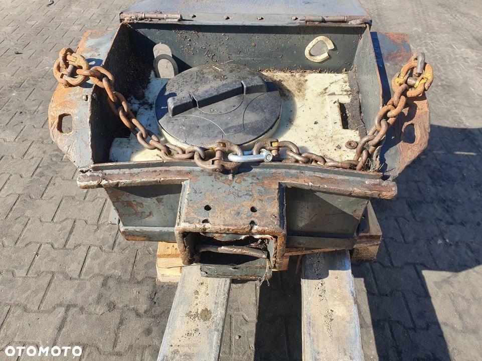 ZBIORNIK PONSSE BEAVER OLEJU PRZÓD - 6