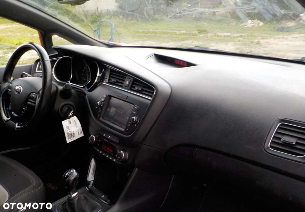 Kia Ceed - 19