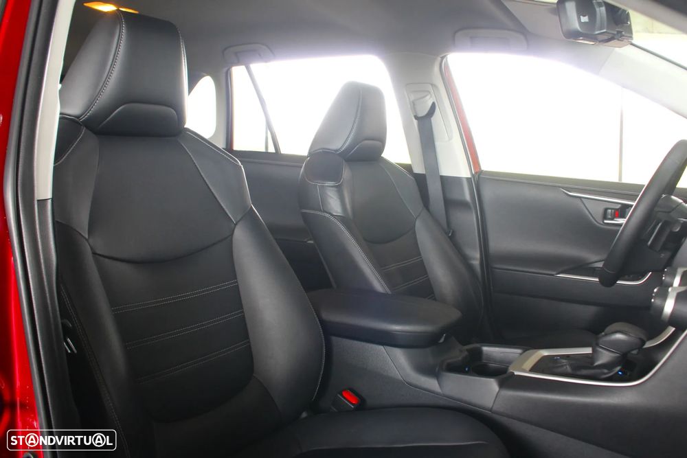 Toyota RAV4 2.5 HDF Lounge - 41