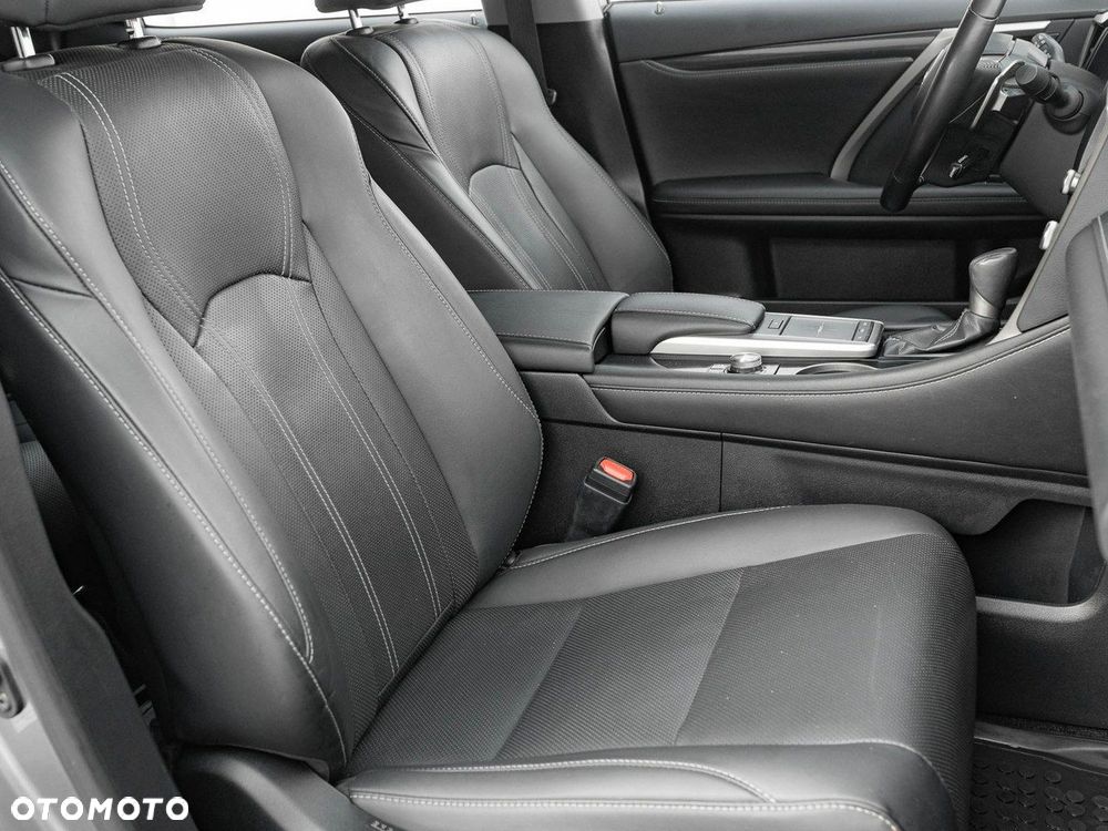 Lexus RX 450h Prestige - 34