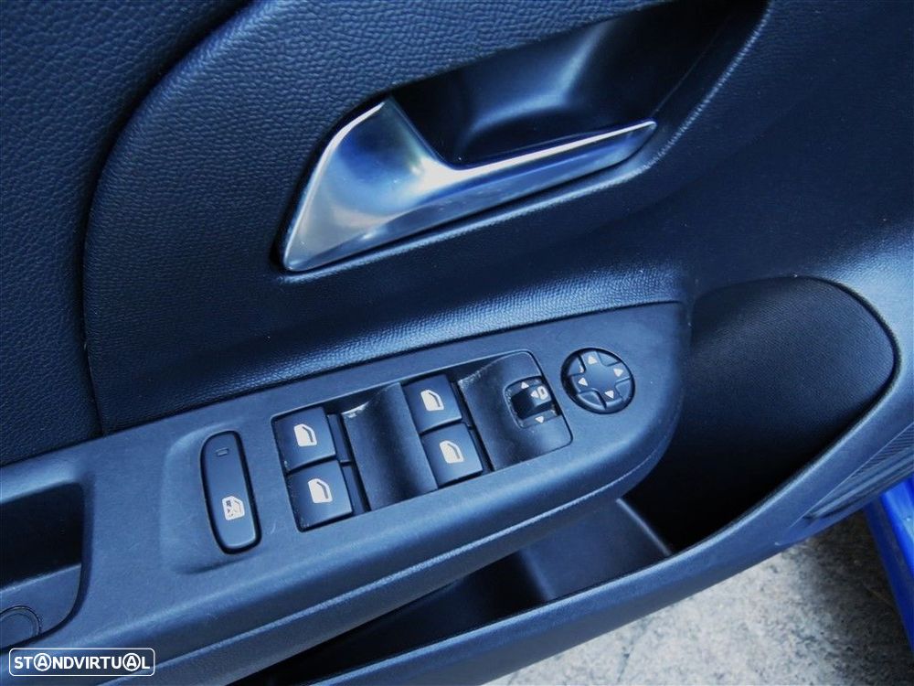 Opel Corsa 1.5 D Elegance - 12