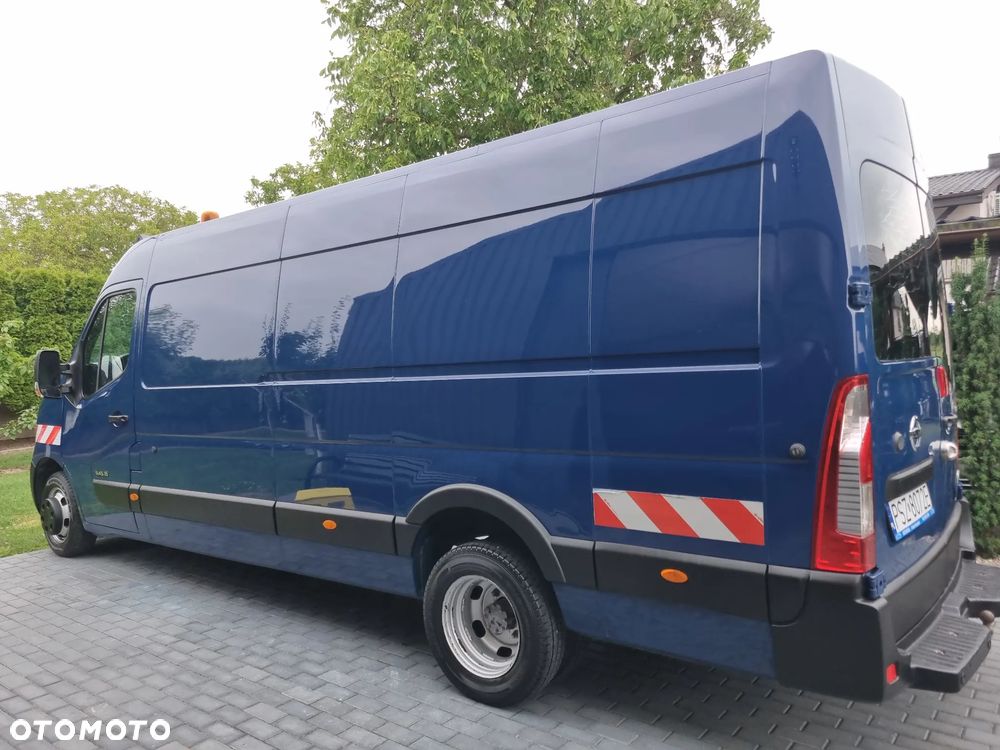 Nissan NV 400 - 31