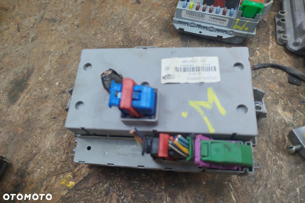 Zestaw startowy, komplet do odpalenia auta, komputer BOSCH 0281014209 / 51824236 sterownik silnika 2,3jtd Euro4 120KM do Fiat Ducato III 06-2014r, w komplecie: sterownik silnika , stacyjka, kluczyk, moduł komfortu, immobilizer, licznik - 8