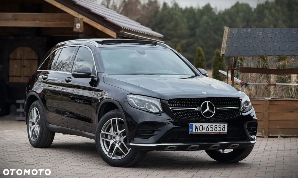 Mercedes-Benz GLC - 12