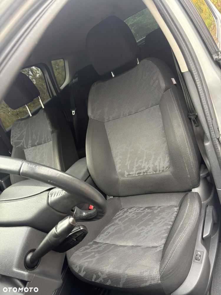 Peugeot 3008 - 22