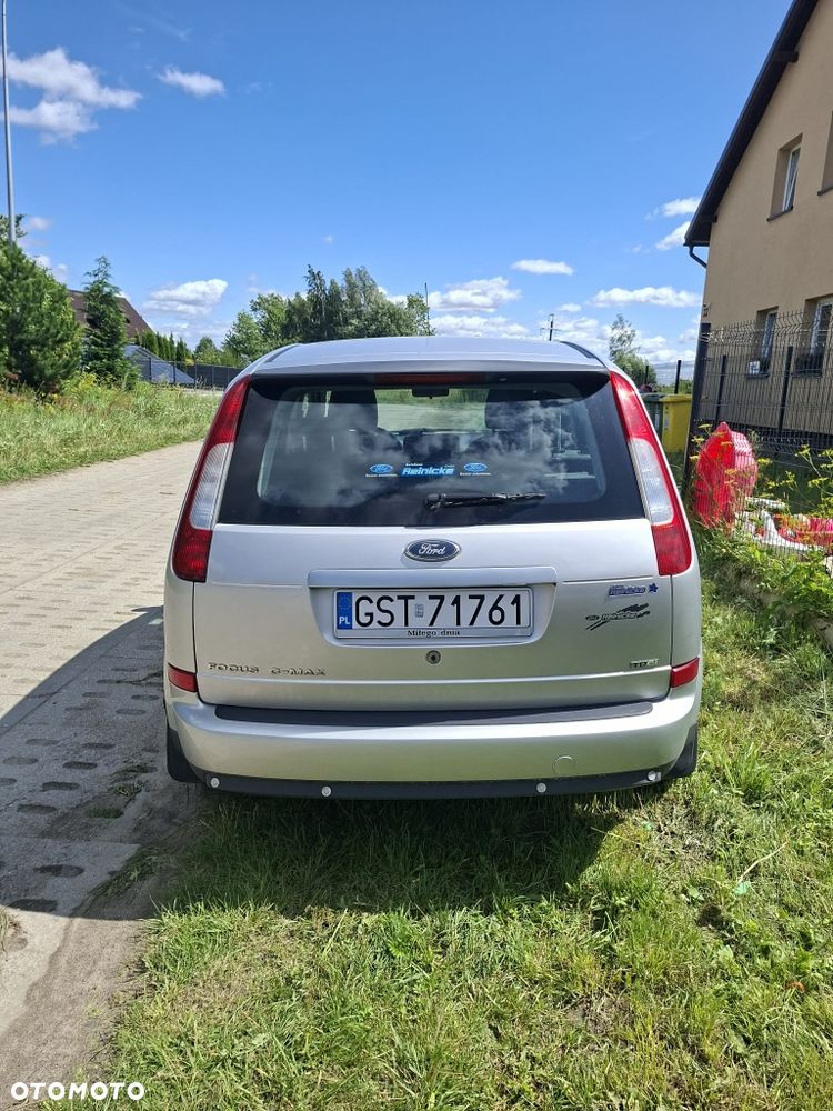 Ford C-MAX - 1