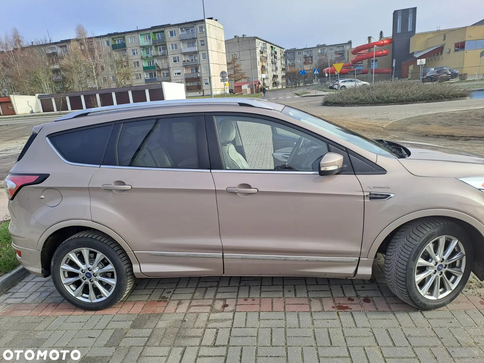 Ford Kuga Vignale 2.0 TDCi AWD - 12