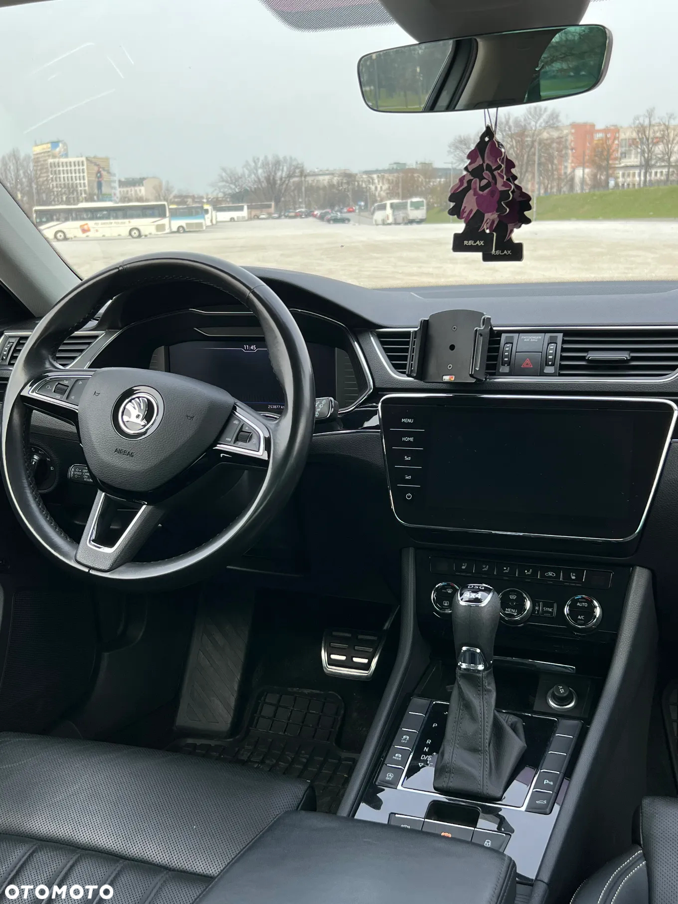 Skoda Superb 2.0 TSI 4x4 L&K DSG - 11