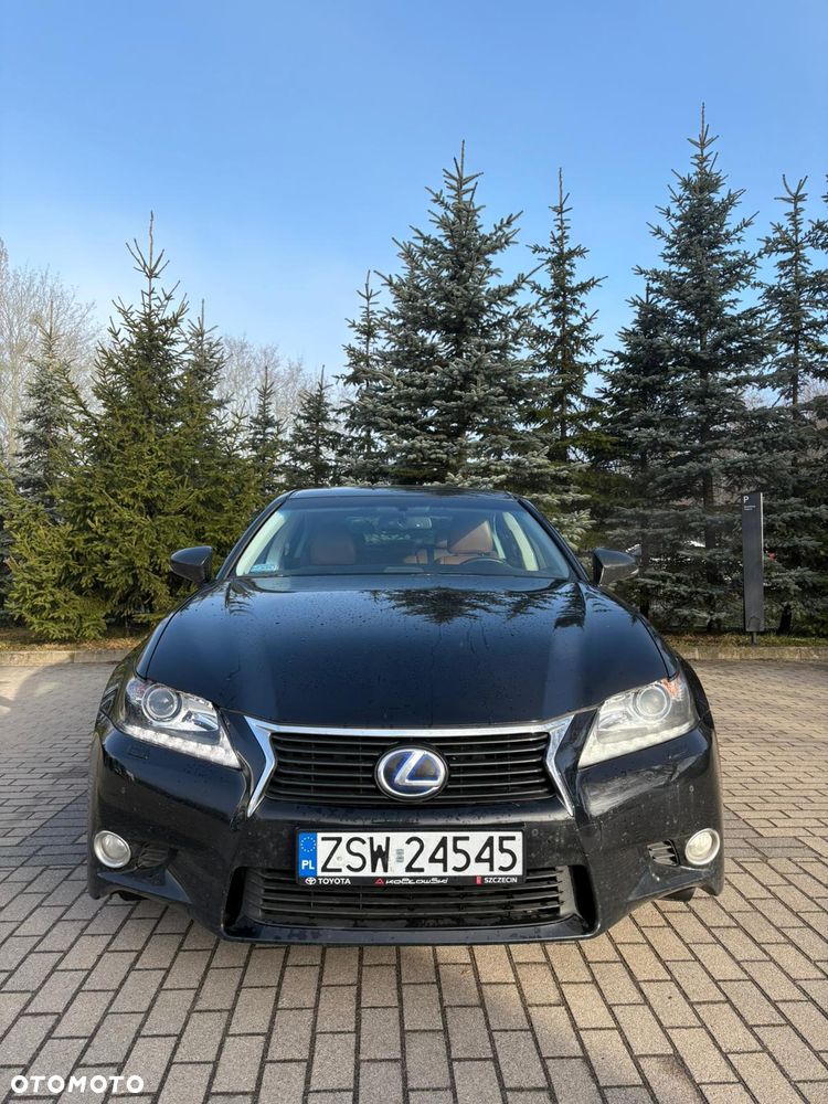 Lexus GS - 4