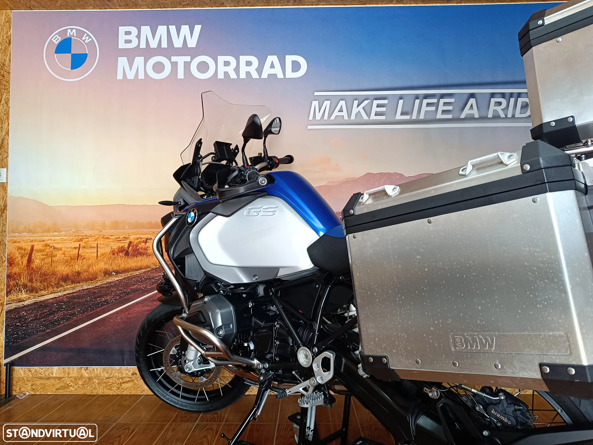 BMW R 1200 GS Adventure TFT Connectivity - 3