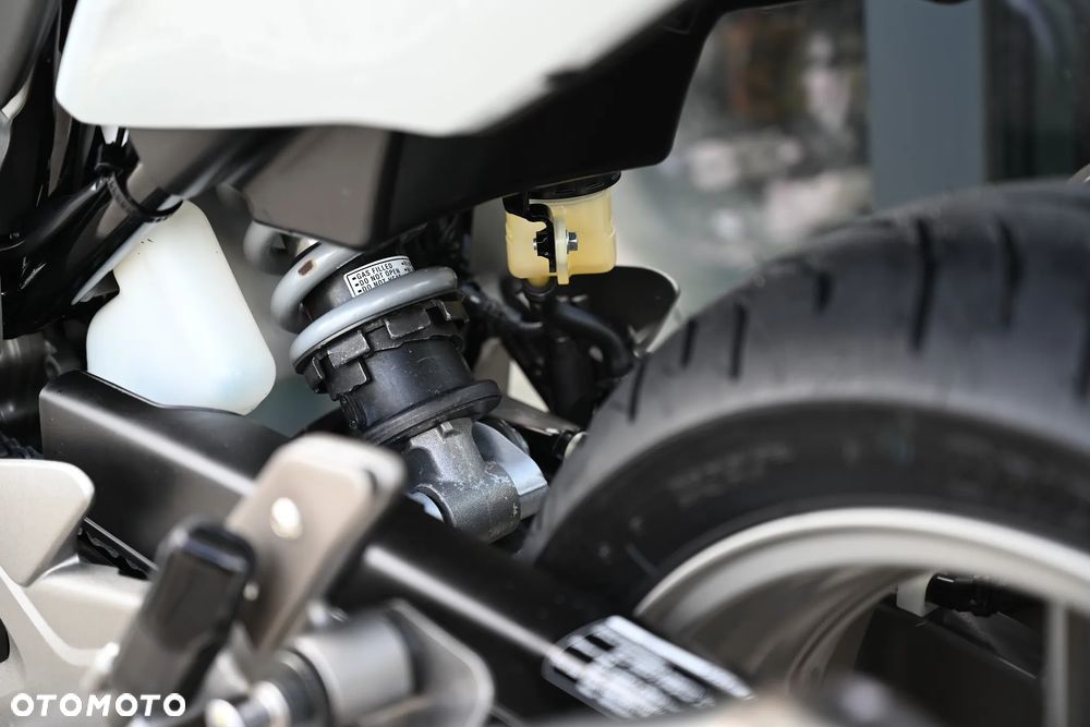 Honda CBF - 25
