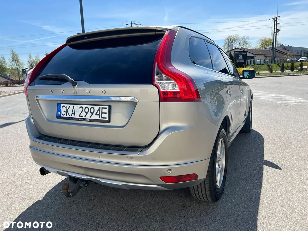 Volvo XC 60 D3 Geartronic Momentum - 8