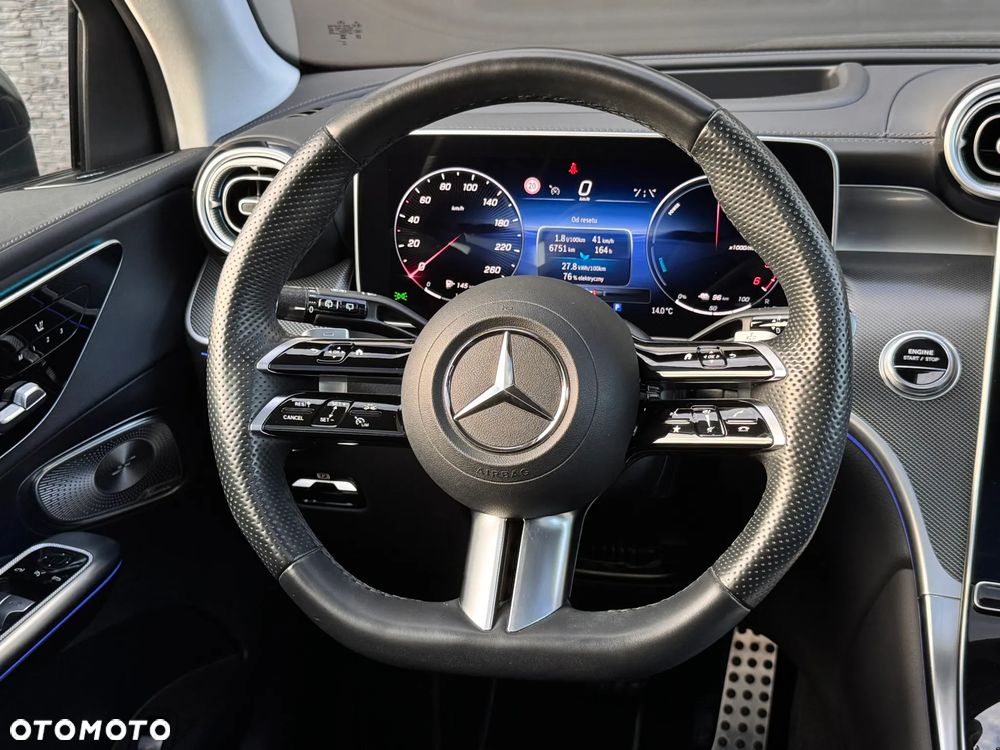 Mercedes-Benz GLC 300 de 4-Matic AMG Line - 21