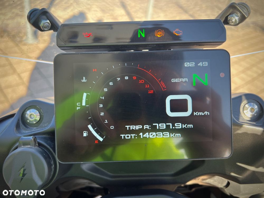 Benelli TRK 702X - 10