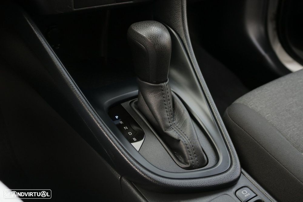 Toyota Yaris 1.5 HDF Comfort - 54