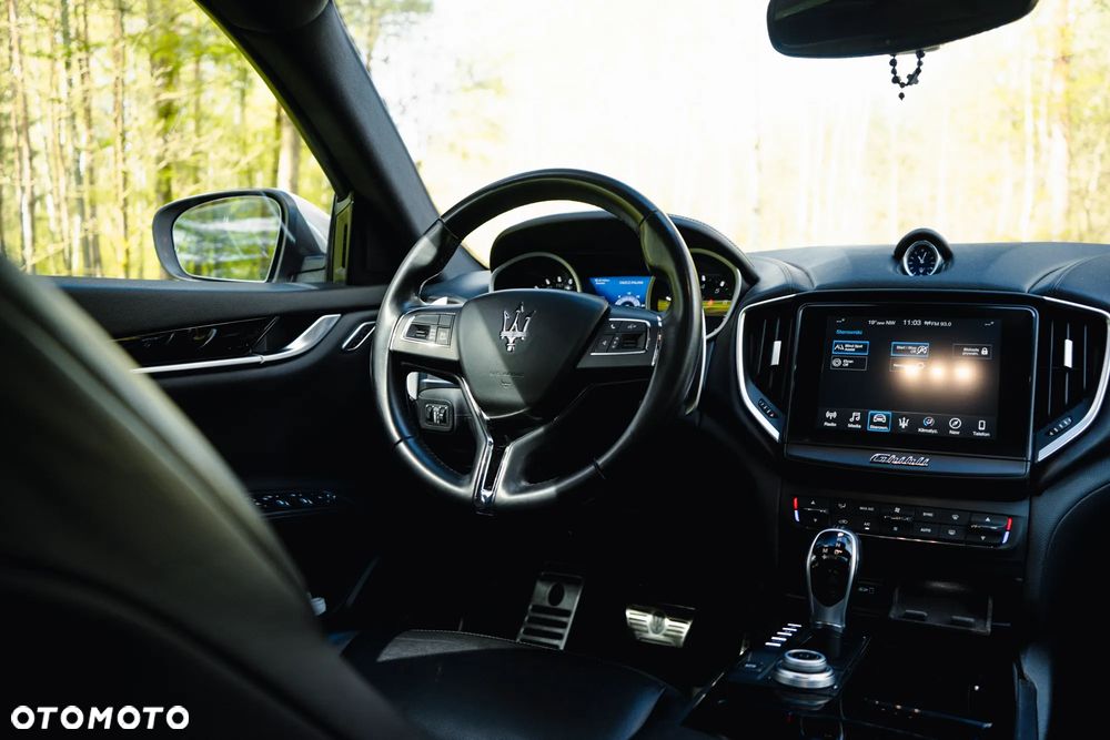 Maserati Ghibli S Q4 Essence - 21