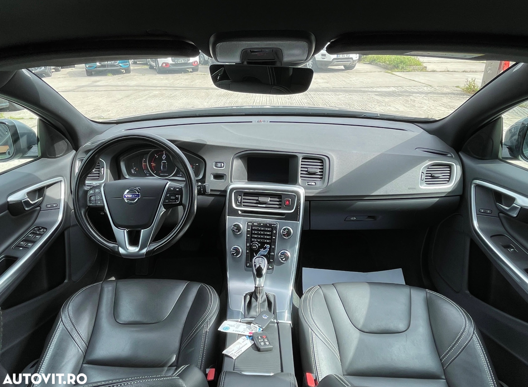 Volvo S60 D4 Geartronic Summum - 24