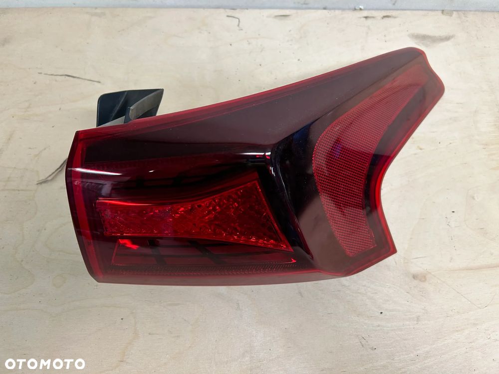 Lampa / reflektor tył | Tylny Hyundai Santa Fe IV - prawa strona