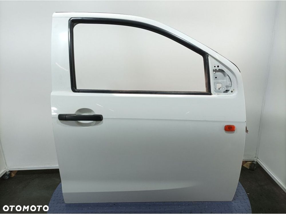 ISUZU D-MAX II 2 LIFT 17- 5D DOUBLE CAB DRZWI PRZÓD PRAWE 527 - 1