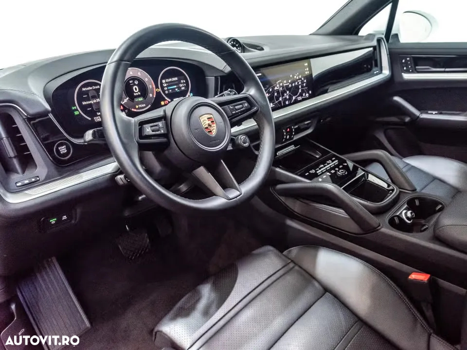 Porsche Cayenne - 13