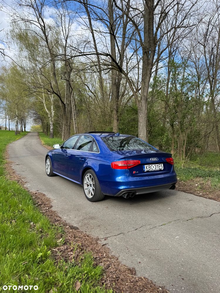 Audi S4 Limousine - 4