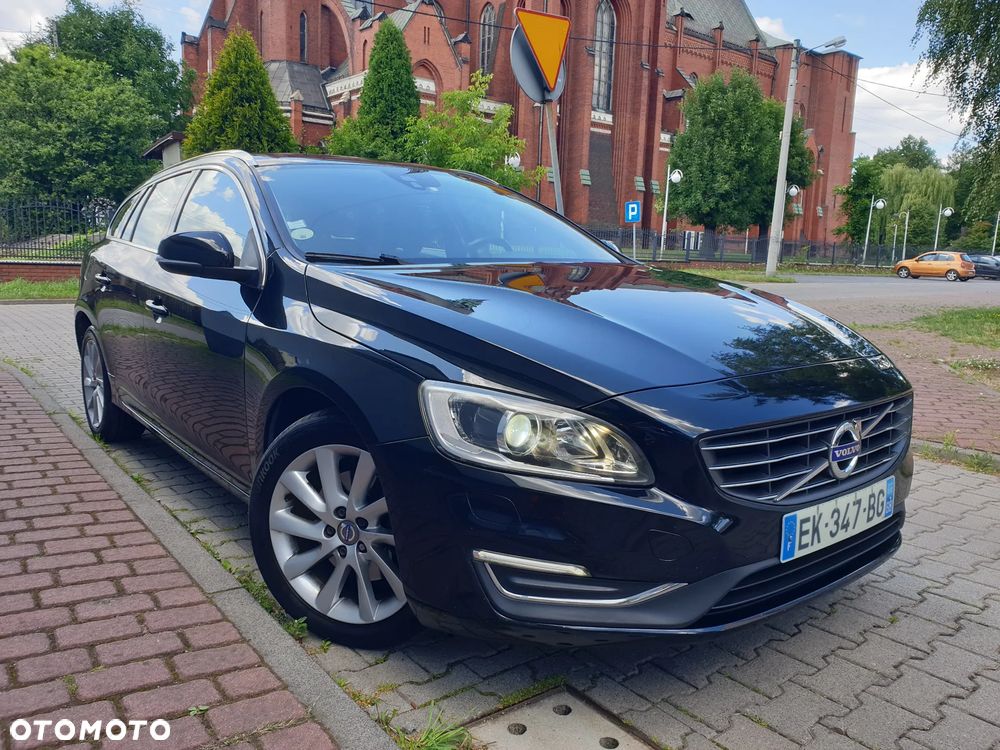 Volvo V60 D3 Geartronic Summum - 10
