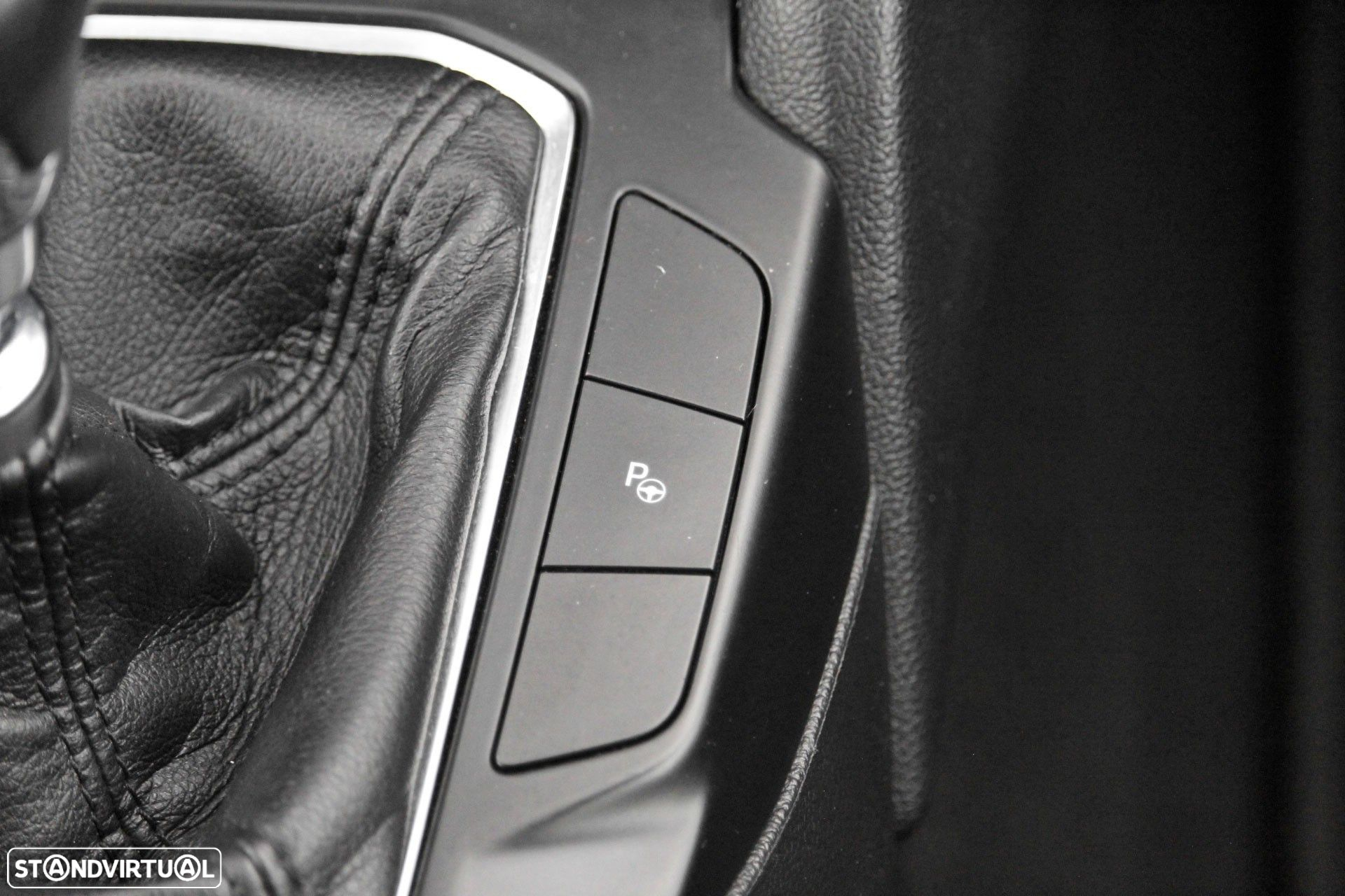 Ford Focus 1.0 EcoBoost MHEV Connected - 14