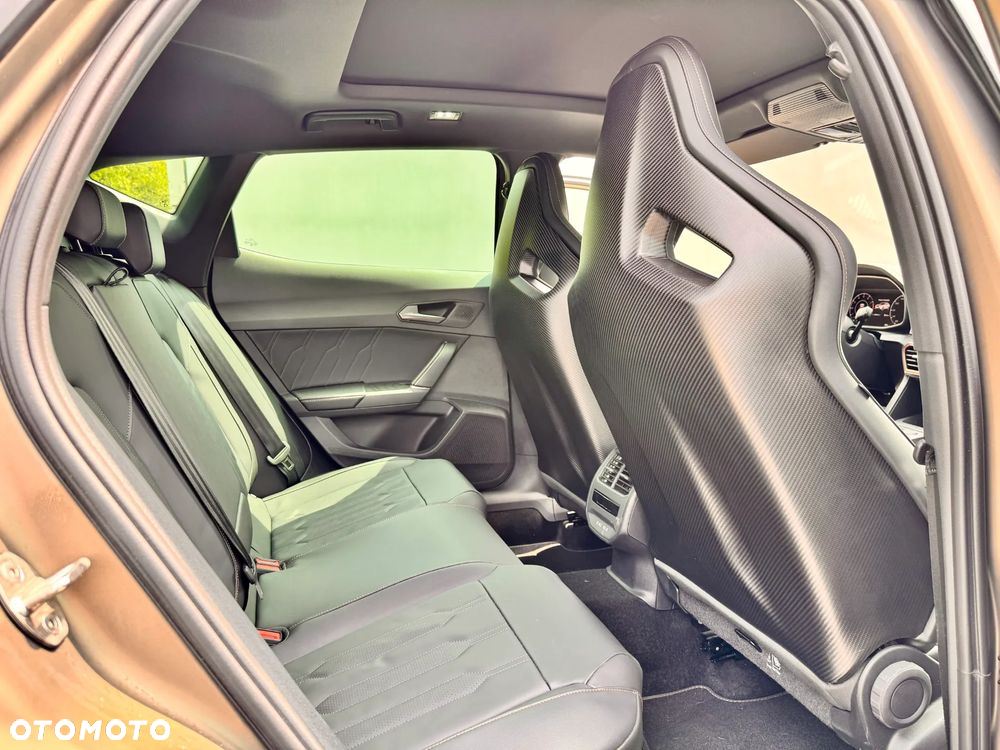 Cupra Formentor VZ5 2.5 TSI 4Drive DSG Century Bronze Matt Edition - 26