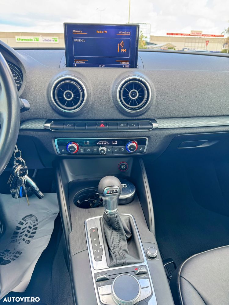 Audi A3 1.6 TDI clean Stronic Ambition - 11