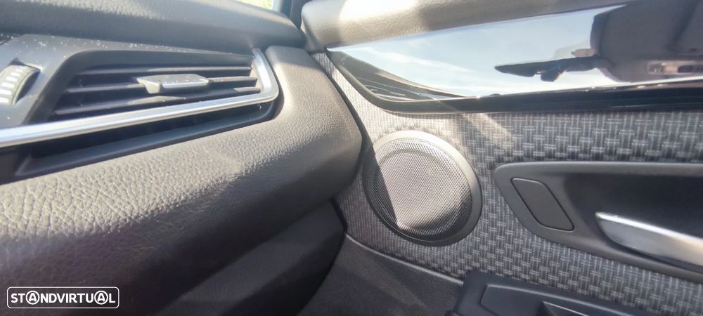 BMW 216 Active Tourer - 10