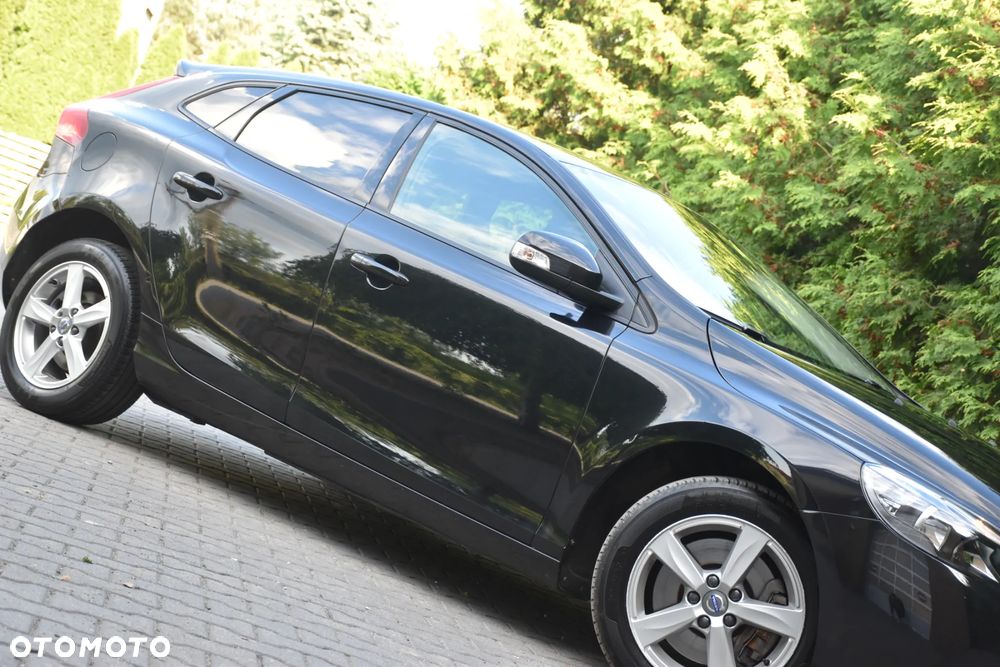 Volvo V40 D3 - 39