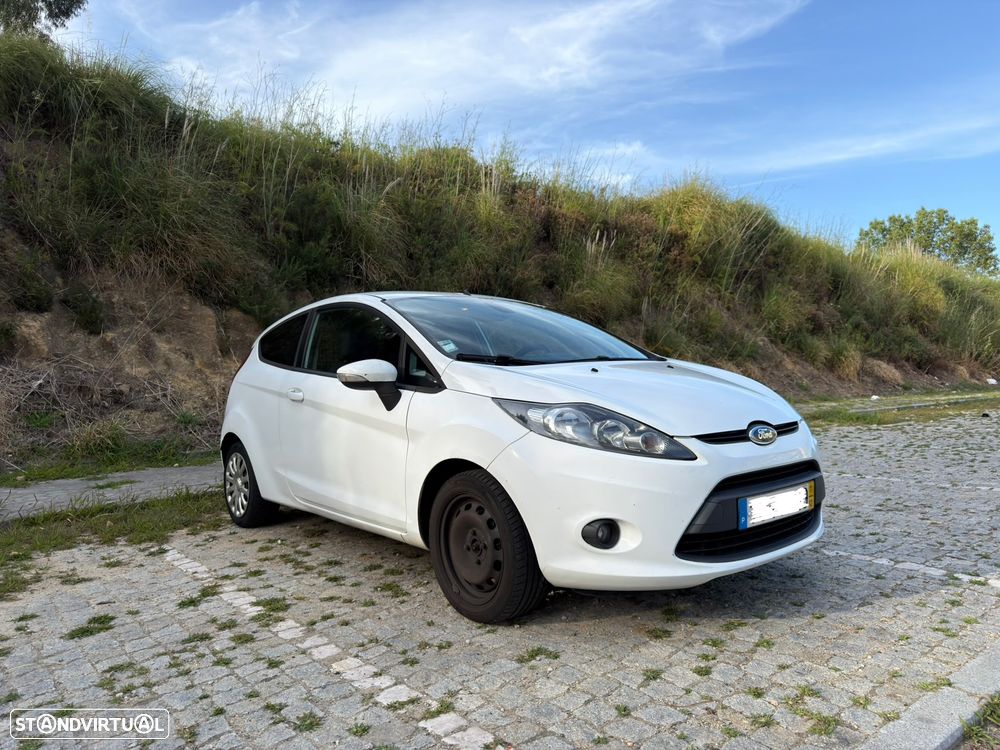 Ford Fiesta 1.4 TDCI Techno - 13