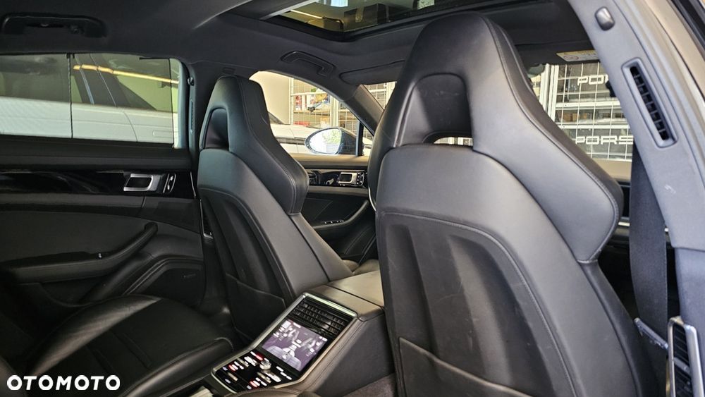Porsche Panamera 4S Diesel - 29