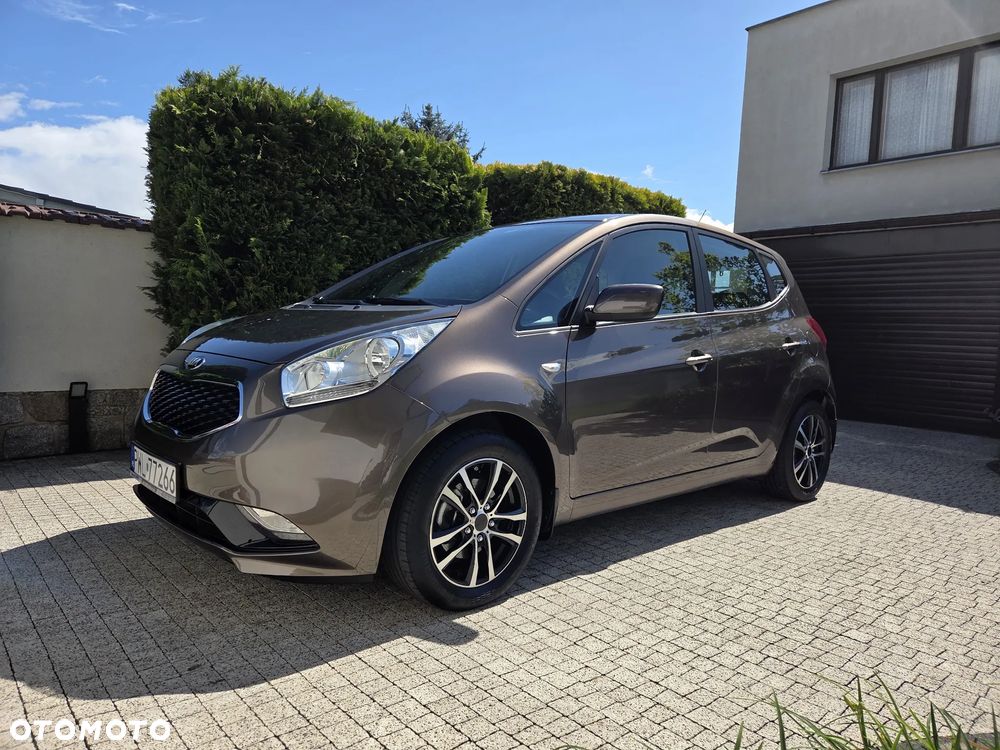 Kia Venga 1.4 CVVT Dream Team Edition - 1