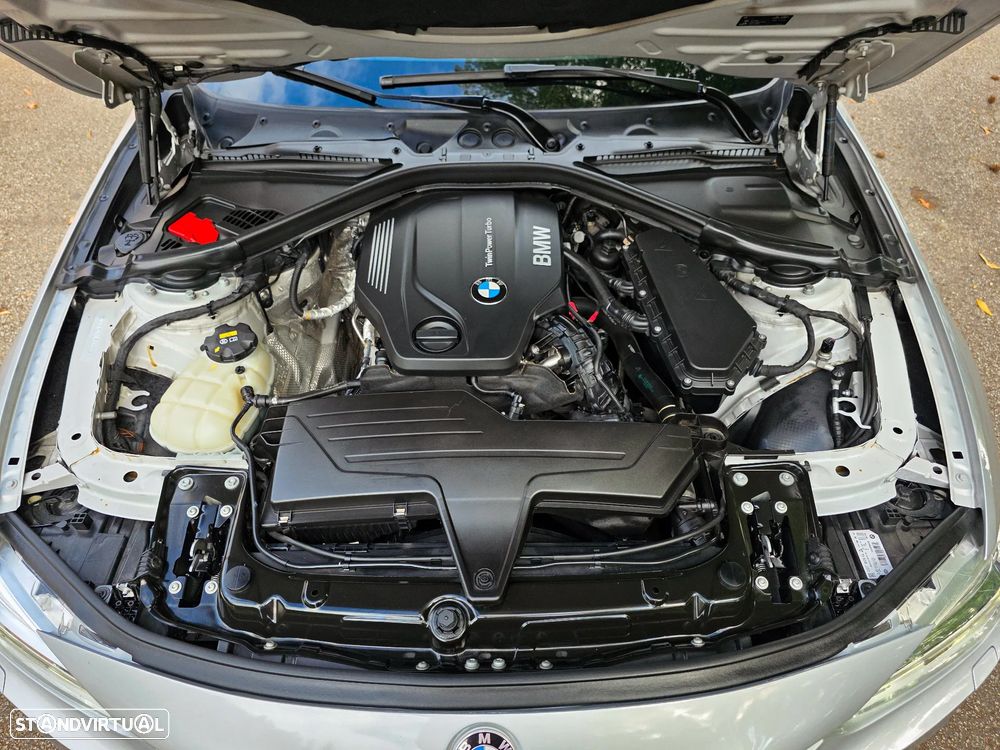 BMW 318 d Line Sport Shadow - 27
