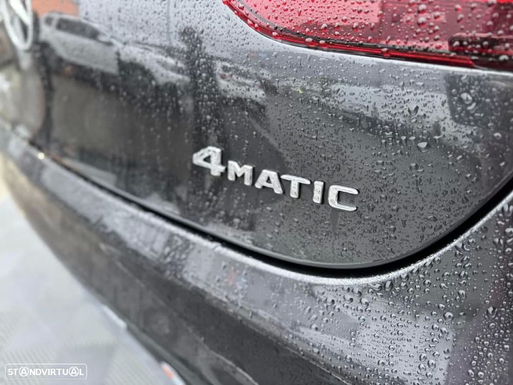 Mercedes-Benz GLC 300 de Coupe 4Matic 9G-TRONIC - 3