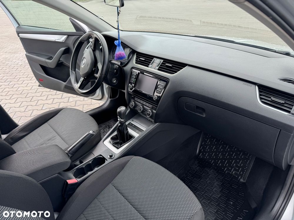 Skoda Octavia 1.2 TSI Active - 8