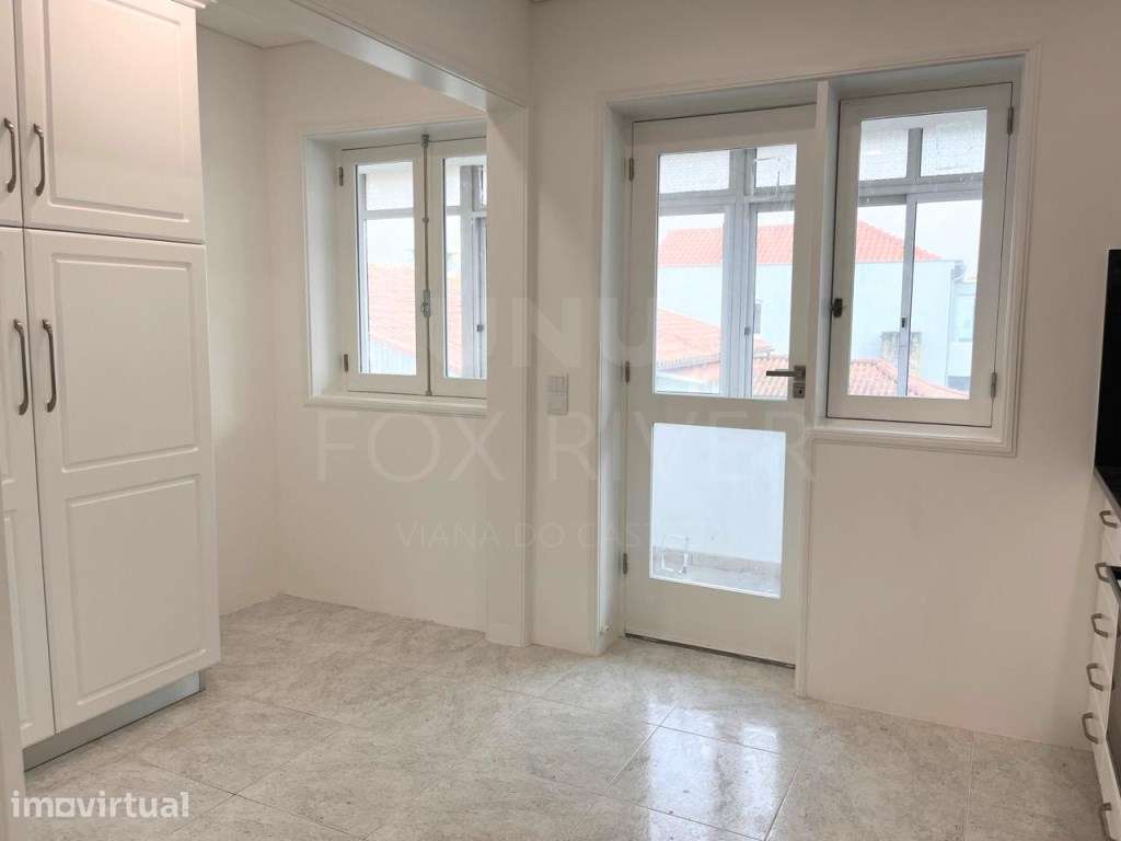 Apartamento T3 no centro de Viana do Castelo - Grande imagem: 3/12