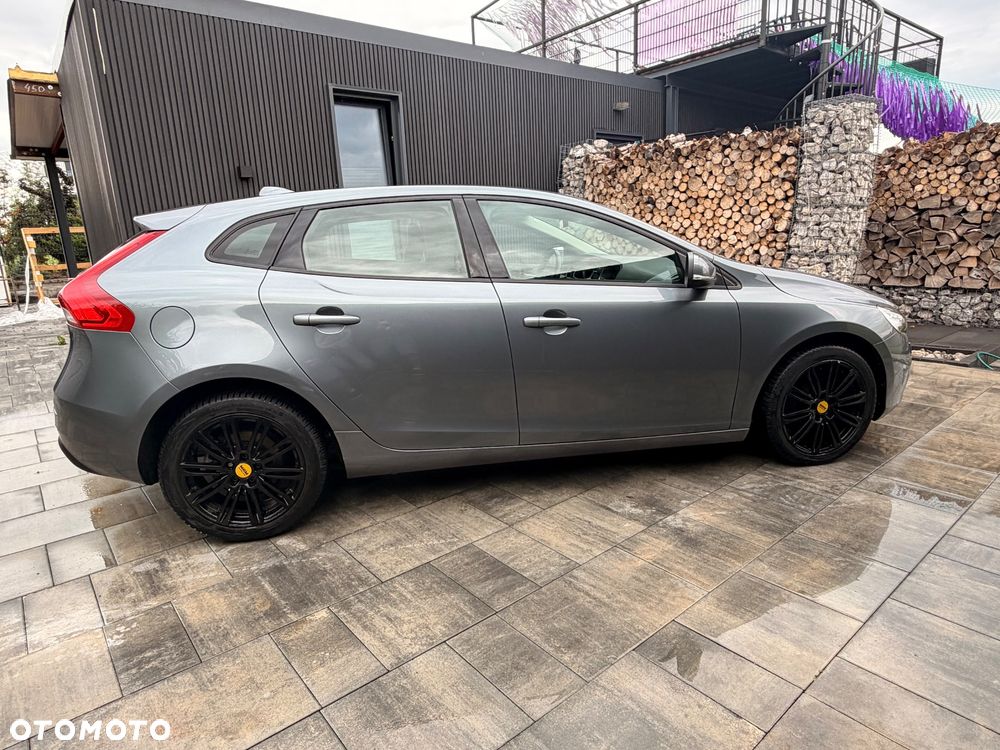 Volvo V40 - 6