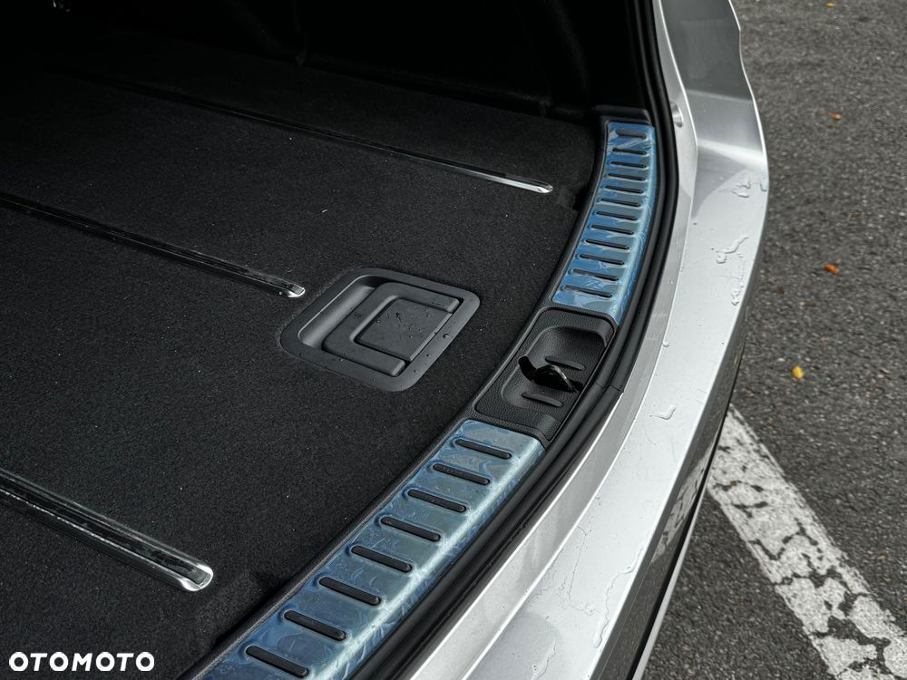 Toyota Corolla 2.0 Hybrid Executive - 15