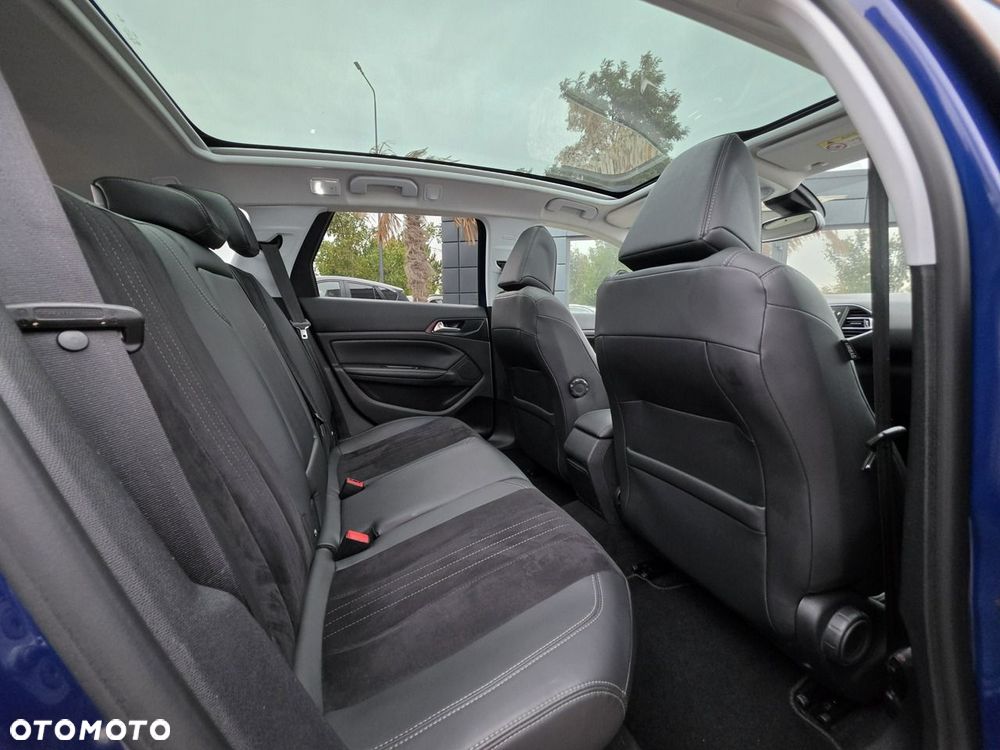 Peugeot 308 - 30