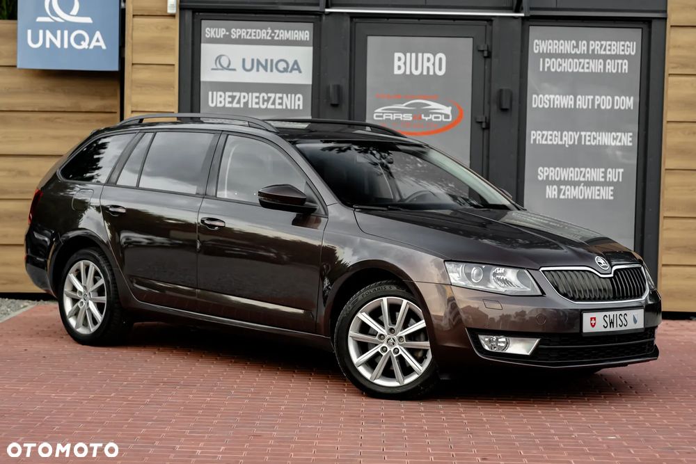 Skoda Octavia 2.0 TDI 4x4 Elegance DSG - 4
