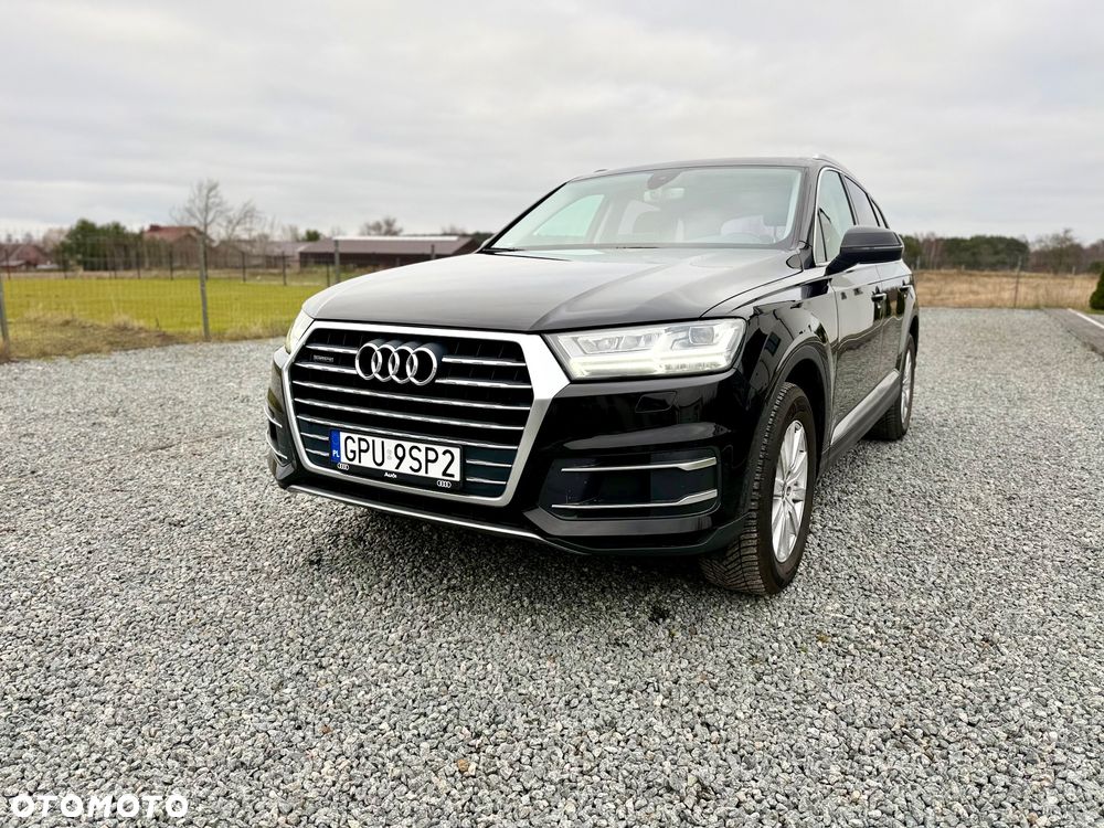 Audi Q7 - 1