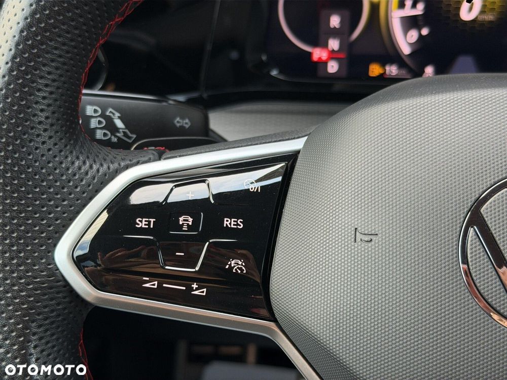 Volkswagen Golf 2.0 TSI GTI DSG - 19