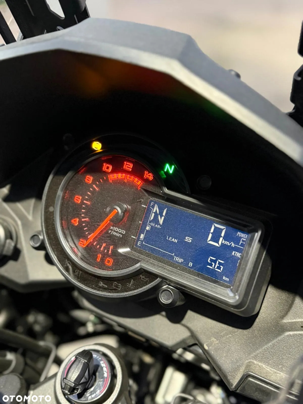 Kawasaki Versys 1000 - 12
