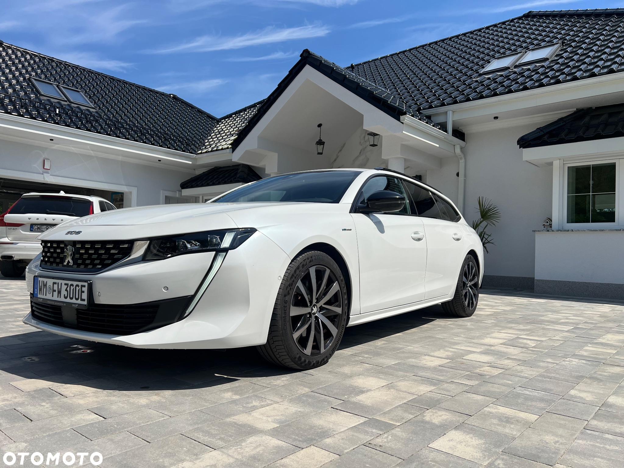 Peugeot 508 SW Plug-In Hybrid 225 e-EAT8 GT - 27