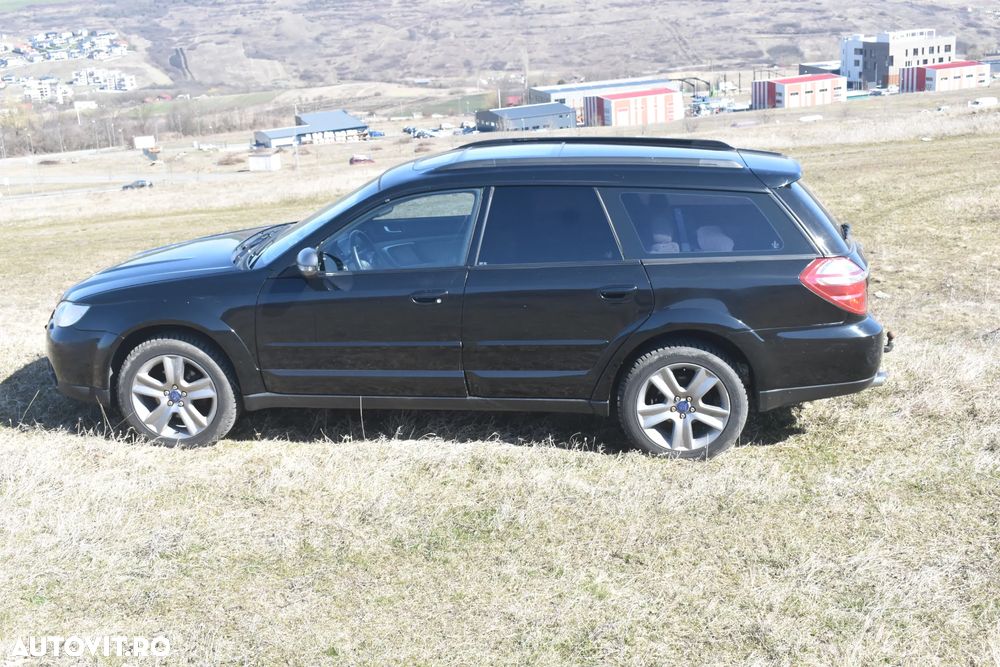 Subaru Outback - 4